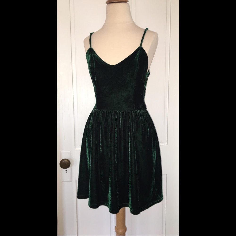 TOBI emerald green velvet dress
